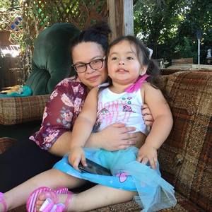 Meet your Posher, Alondra